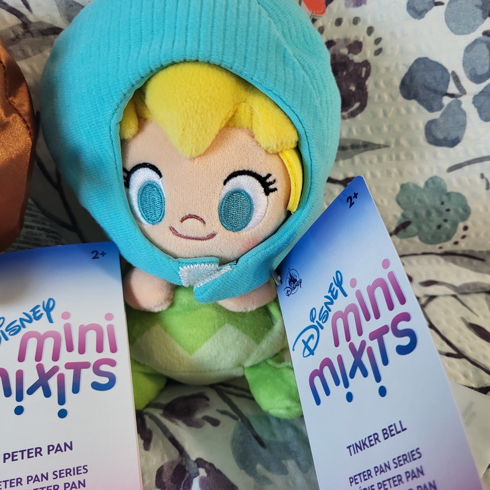 Disney Parks Mini Mixits Tinkerbell & Peter Pan, NEW, EXCLUSIVE - Picture 3 of 4